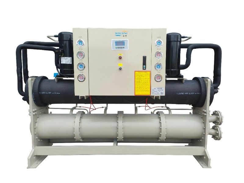 水冷开放式冷水机组 (10HP-60HP)